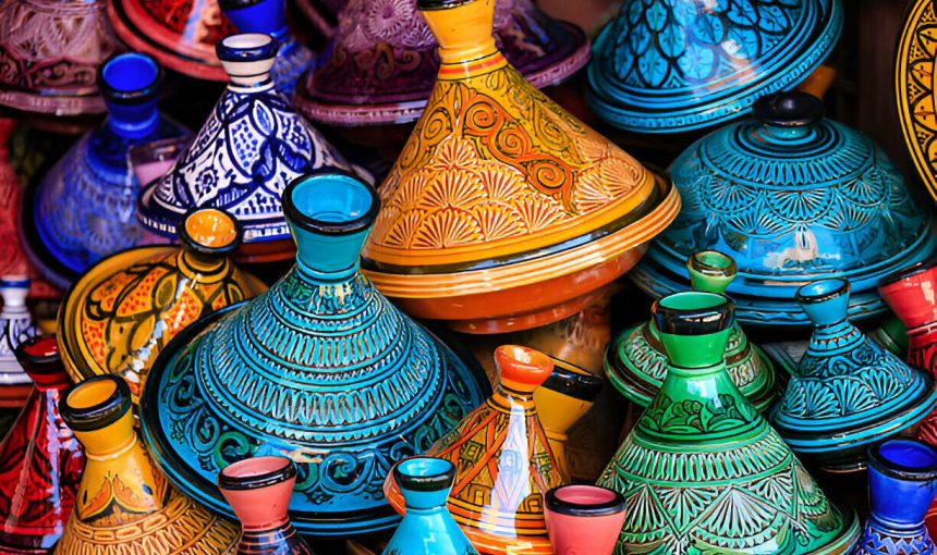 Que mettre dans sa valise pour un circuit dans le désert marocain – Guide 2025